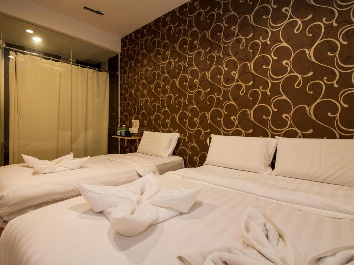 1 Hotel Taman Connaught Куала Лумпур Екстериор снимка