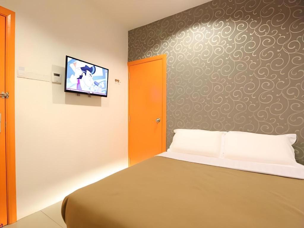 1 Hotel Taman Connaught Куала Лумпур Екстериор снимка