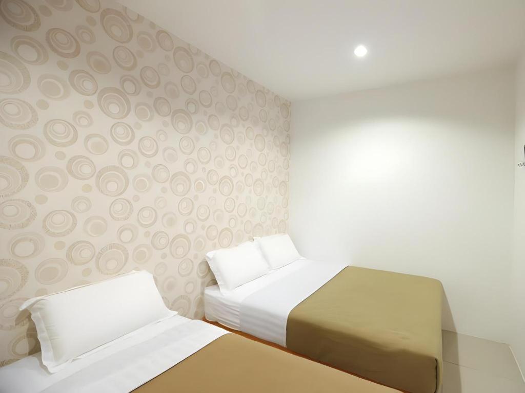 1 Hotel Taman Connaught Куала Лумпур Екстериор снимка