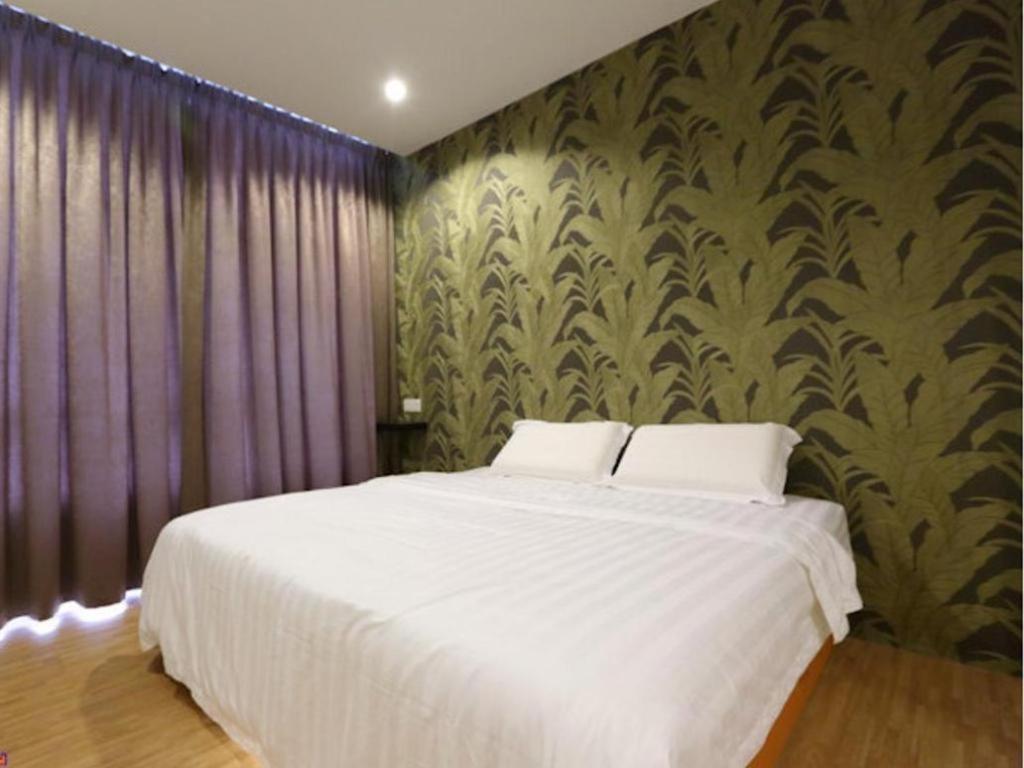 1 Hotel Taman Connaught Куала Лумпур Екстериор снимка