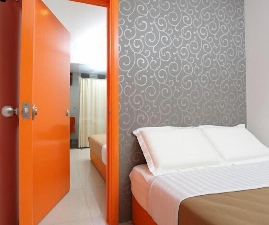 1 Hotel Taman Connaught Куала Лумпур Екстериор снимка